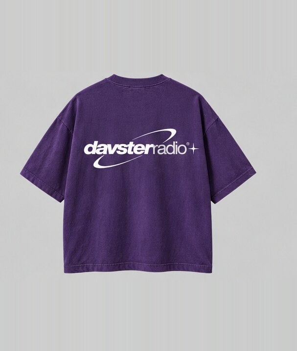 Camiseta oversized roxa costas